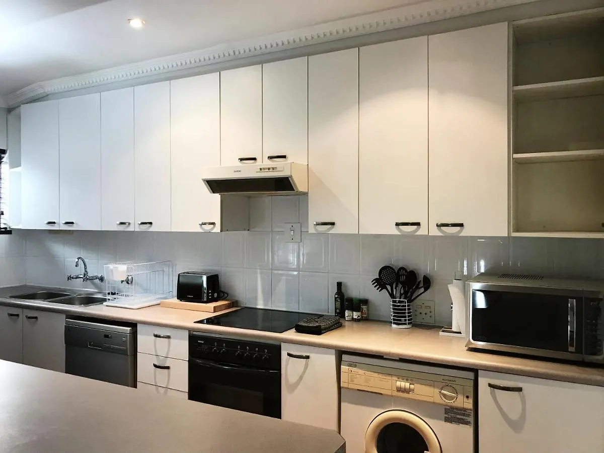 Kaya La Provence Guest House Plumstead Country house
