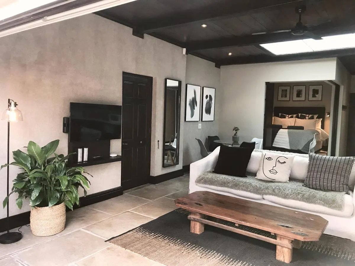 Country house Kaya La Provence Guest House Plumstead