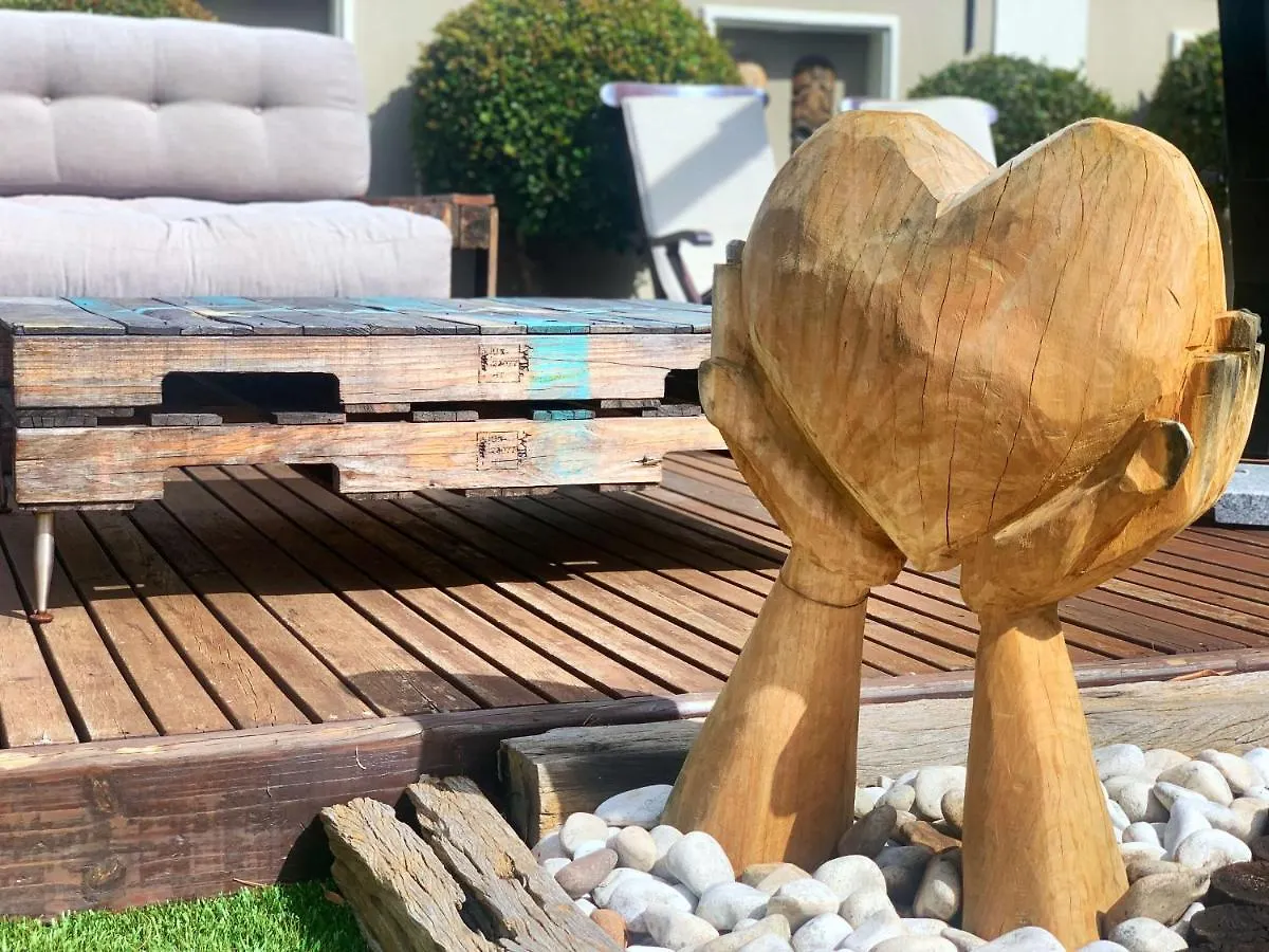 Kaya La Provence Guest House Plumstead
